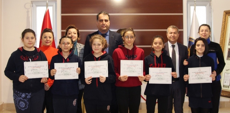 Gkv’liler Sporda Başarıdan Başarıya Koşuyor