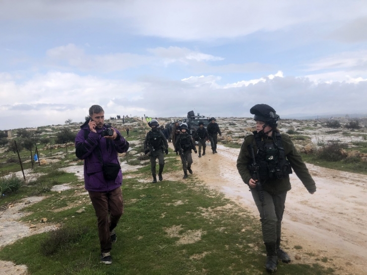 İsrail İşgal Güçleri, Seyyar Okula El Koydu