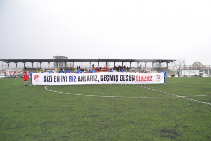 Tff 3. Lig: Elazığ Belediyespor: 2 - Belediye Derincespor: 4