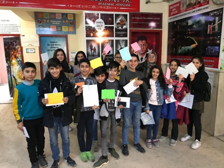 Ortaokul Öğrencilerinin Mektup Kardeşliği