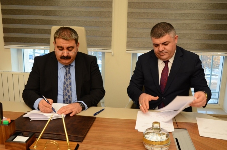 Palandöken Belediyesinde Sözleşme Sevinci