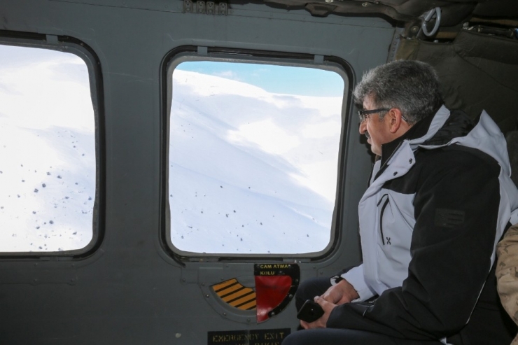 Çığ Bölgesi Havadan Görüntülendi