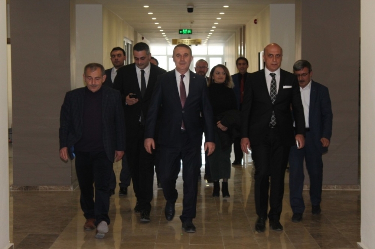 Acar: “İlimize Daha İyi Hizmet Etmenin Gayreti İçerisindeyiz”