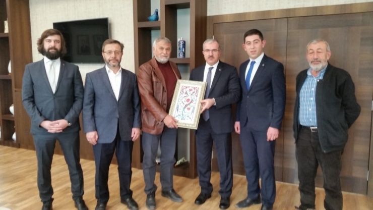 Birlik Vakfı’ndan Vali Toraman Ve Rektör Uysal’a Ziyaret