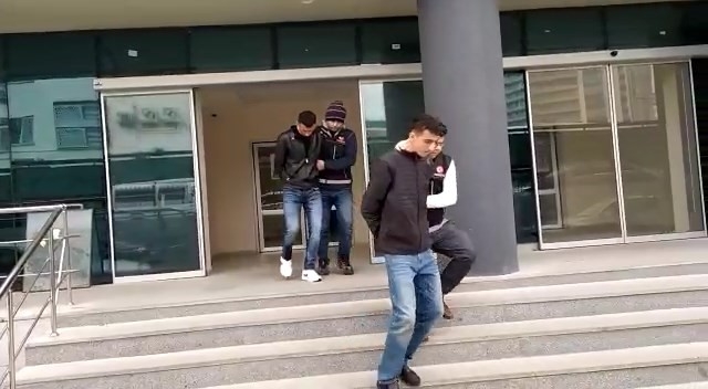 Bursa’da Uyuşturucu Operasyonu: 3 Gözaltı