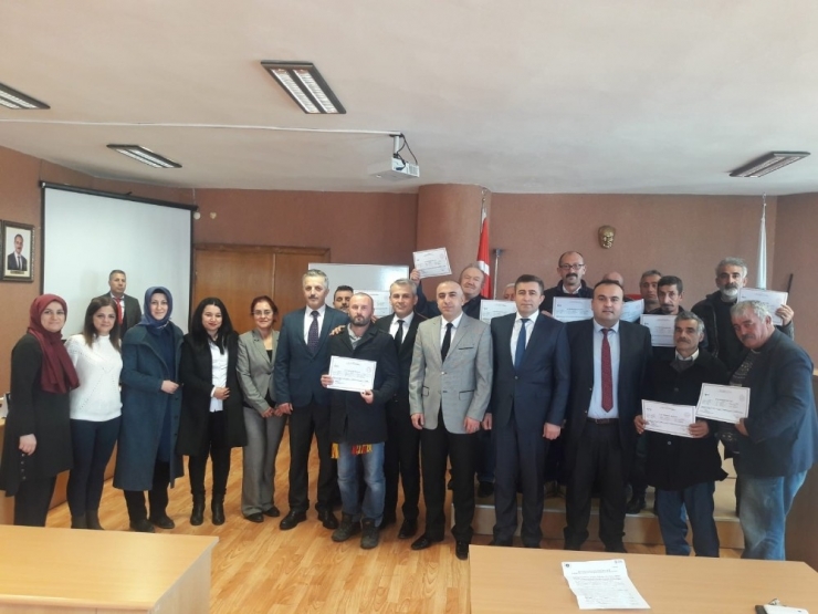 Yükümlü Kursiyerlere Sertifika Töreni