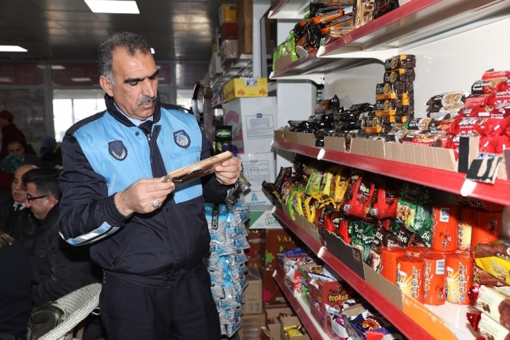 Büyükşehir Belediyesi Hastanelerdeki Kantinleri Denetliyor