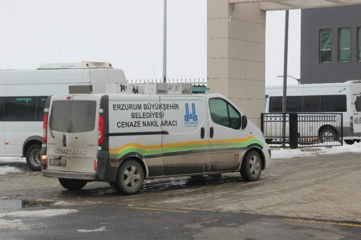 Didem’in Cansız Bedeni Adli Tıp Kurumuna Getirildi