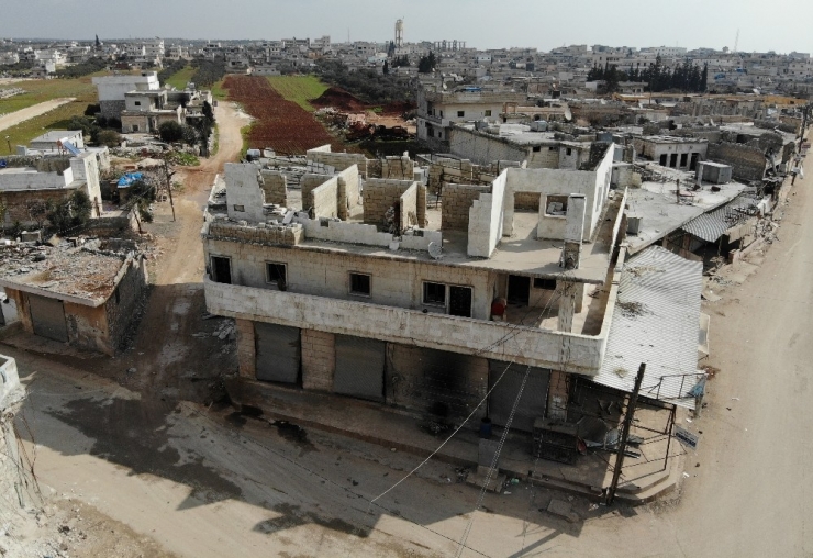 Rejimin Vurduğu Atarib Hayalet Şehre Döndü