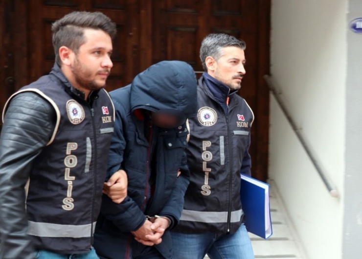 Sanatçıların Maaşlarını Zimmetine Geçiren Mutemet Adliyede