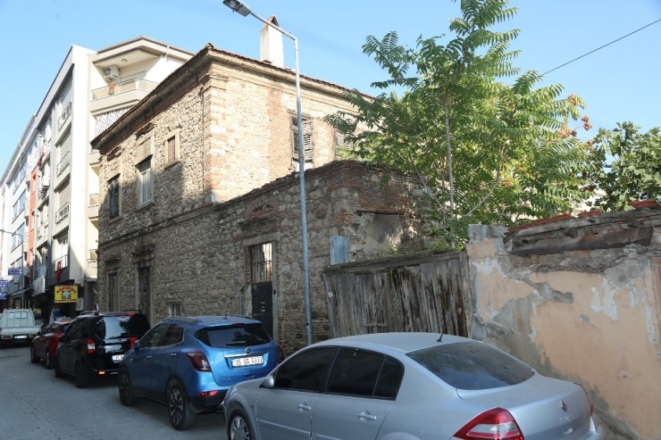 Gaziemir’in En Eski Yapısı 2 Milyon 800 Bin Lira Bedelle Kamulaştırıldı