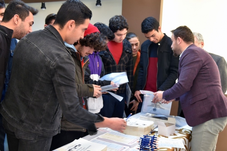 Kmü, Silifke’de Öğrencilerle Buluştu