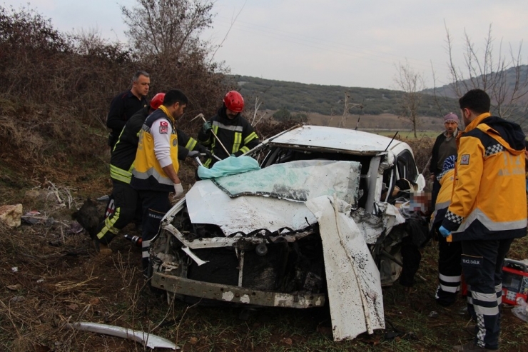 Tır İle Otomobilin Çarpıştığı Kazada Karı Koca Hayatını Kaybetti