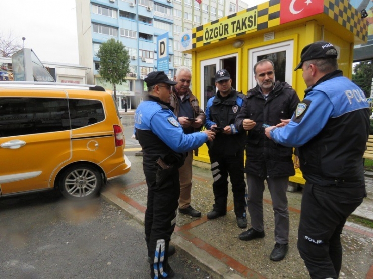 Taksi Şoförleri Asayiş Olayları Konusunda Bilgilendirildi