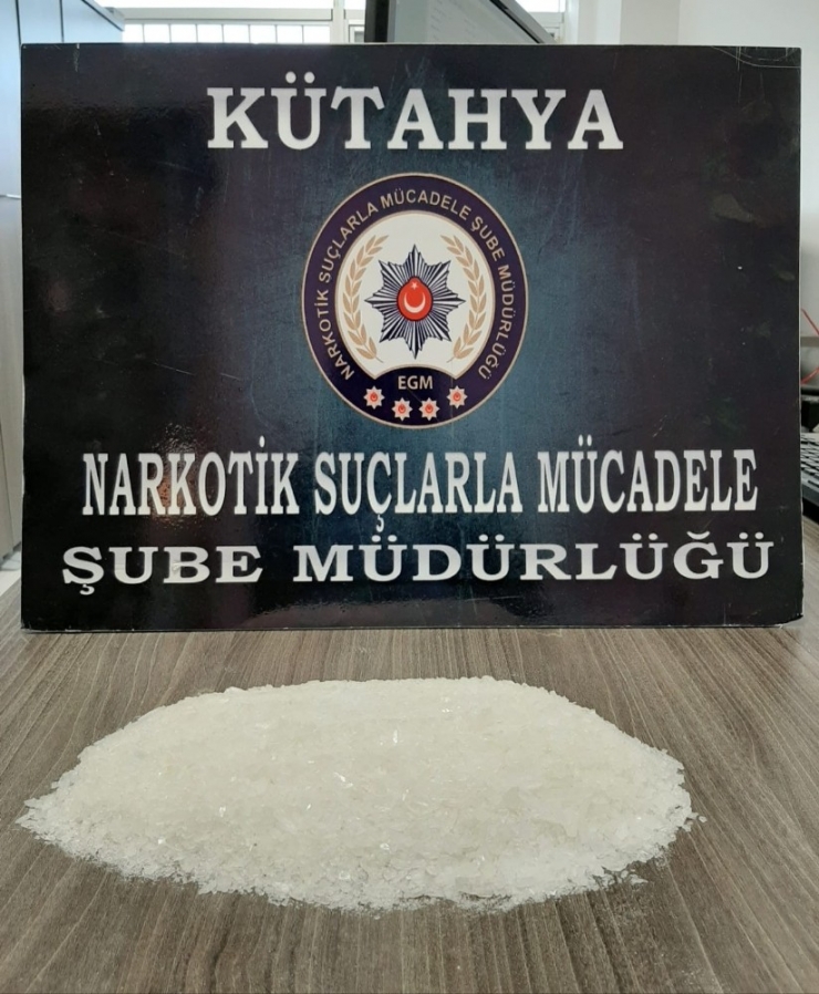 Otomobilinde 500 Gram Metanfetamin Bulunan Şüpheli Tutuklandı