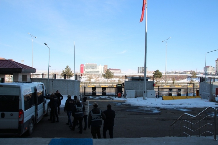 Kars’ta Pkk’nın Gizli Şehir Yapılanmasına Darbe