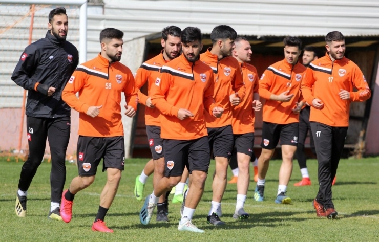 Adanaspor’da Altay Maçı Hazırlıkları Sürüyor