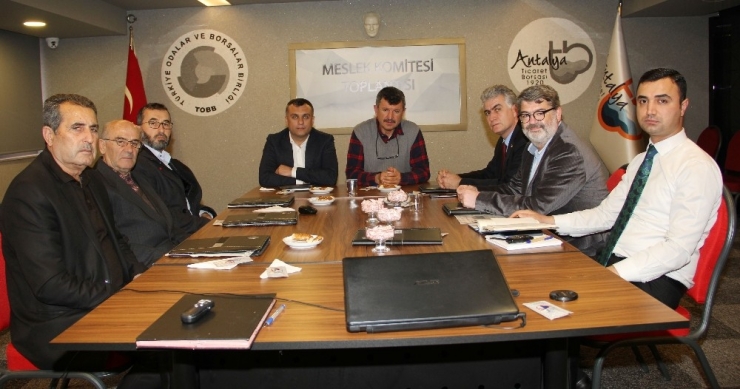 Prof.dr. Akar: "Buğdayda Verim Ve Kaliteyi Arttırmalıyız"