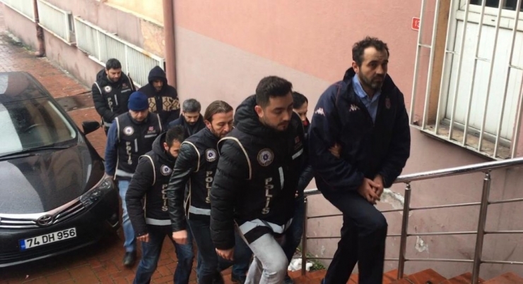 Bartın’daki Fetö Operasyonunda 2 Tutuklama