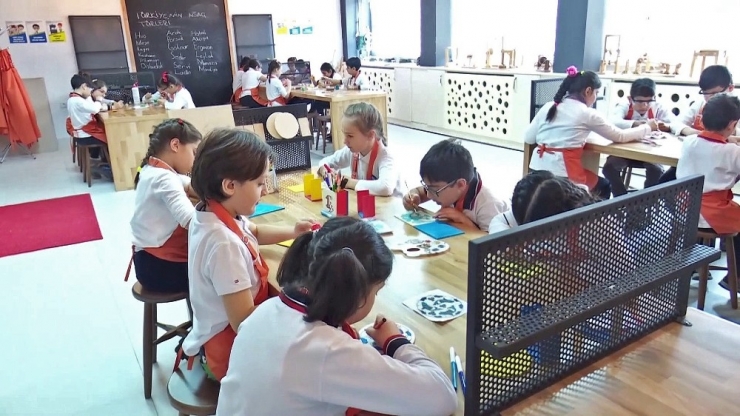 Dezavantajlı Öğrencilere Sunulan Eğitime 3 Milyonluk Destek