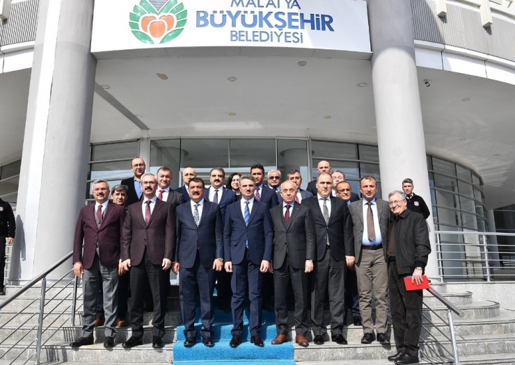 Kuzey Çevre Yolu İlgi İlgili Ek Ödenek İstendi