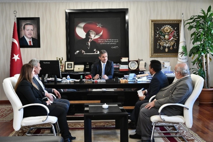 Mamak’ta Kapılar Tam Açık