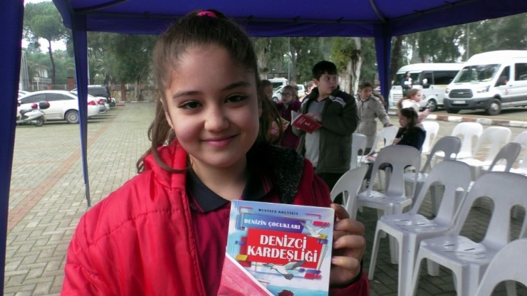 Nazilli’de Açılan Kitap Fuarı Çocuklarla Şenlendi