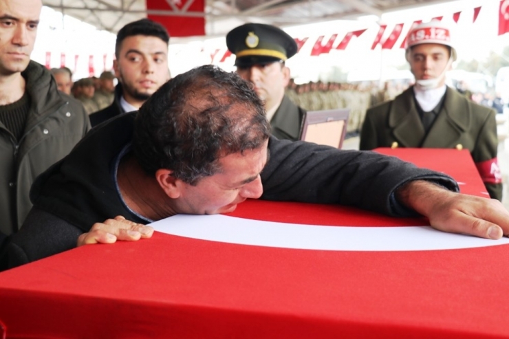 Gaziantepli Şehit Gözyaşlarıyla Defnedildi