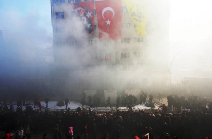 102. Yıl Coşkusu Cumhuriyet Caddesine Taştı