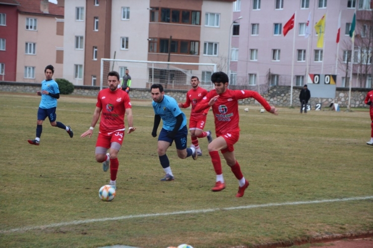 Bilecikspor, 3 Puanı 3 Golle Aldı