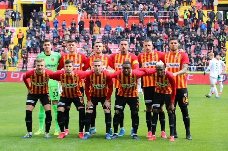 Süper Lig: Kayserispor: 0 - Konyaspor: 1 (Maç Devam Ediyor)
