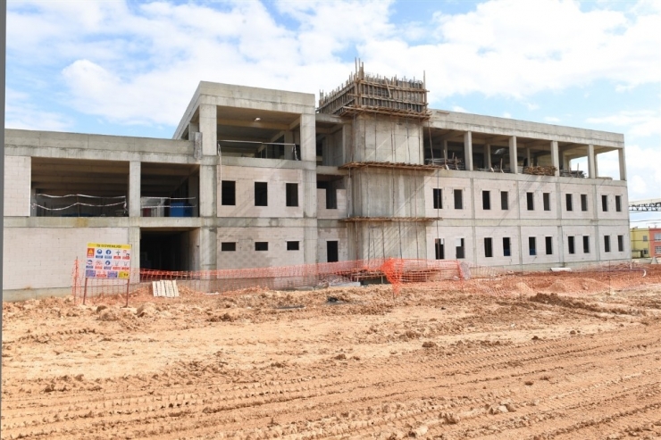 Adana’ya Geri Gönderme Merkezi Yapılıyor