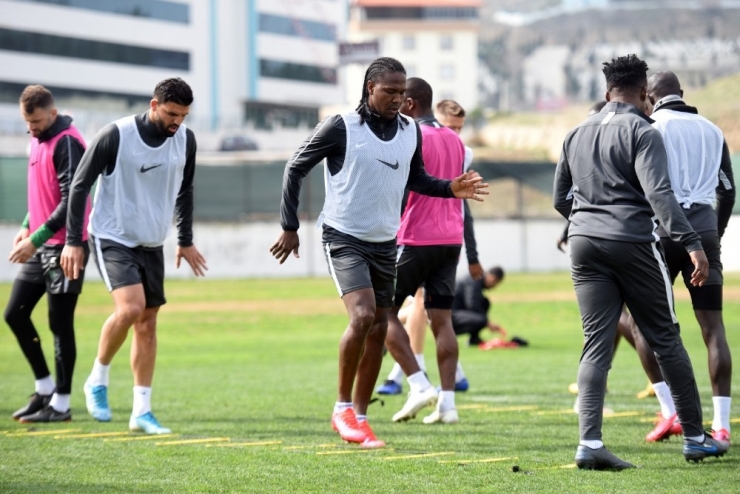 Denizlispor’da Kasımpaşa Maçı Hazırlıkları Tamamlandı