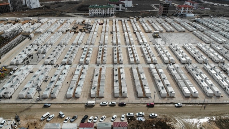 Deprem Bölgesinde Konteyner Kente Yerleşim Başladı
