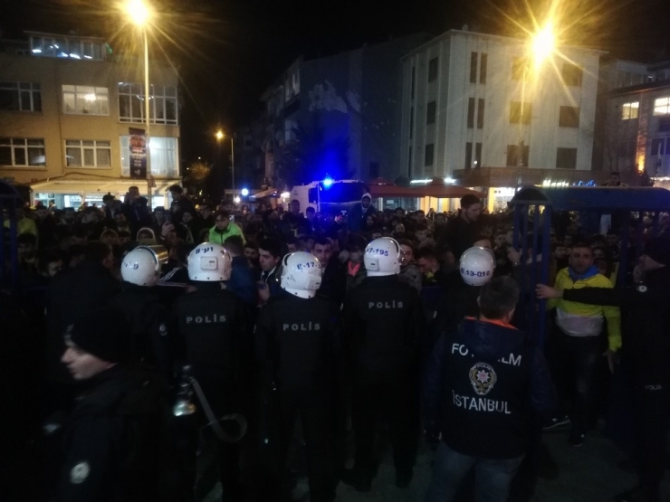 Fenerbahçe Taraftarından Ali Koç’a Tepki