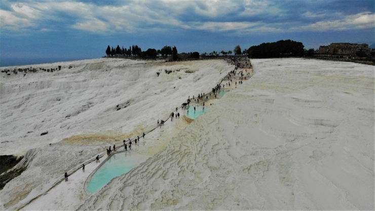 Pamukkale Giriş Ücreti 80 Tl Oldu, Denizlililer Karara Tepki Gösterdi