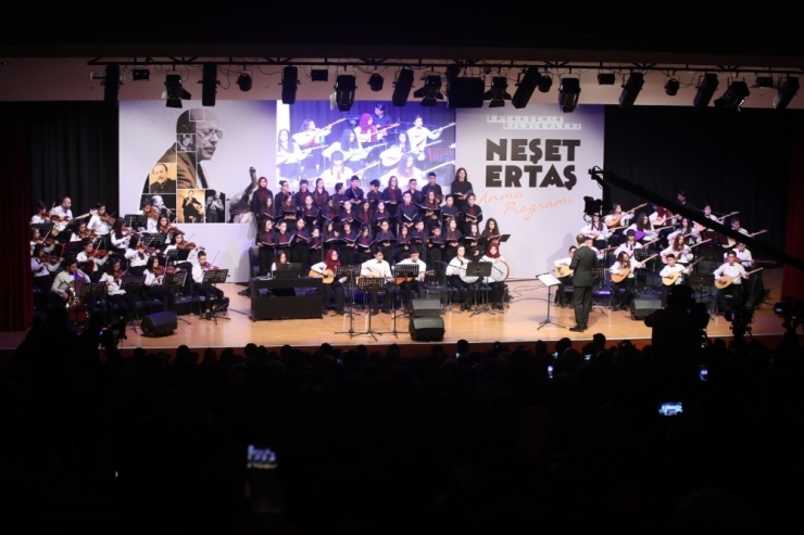 Başakşehirli Öğrenciler, ‘Bozkırın Tezenesi’ni Andı