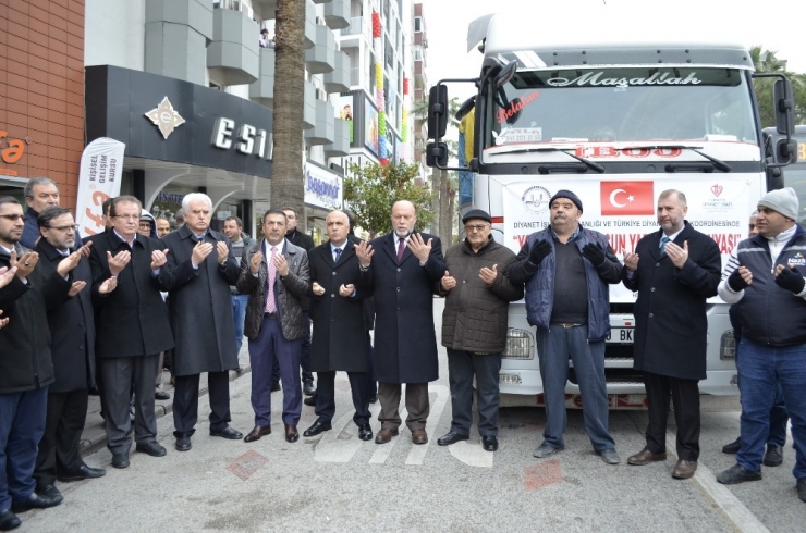 Denizli’den İdlib’e 7 Tırlık Yardım Konvoyu Yola Çıktı