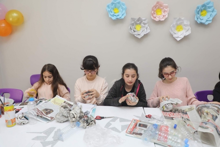 Eyüpsultanlı Minikler İdlib Sınırındaki Çocukları Unutmadı