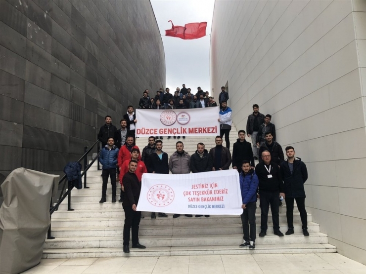 Üniversiteli Geçler Çanakkale’de