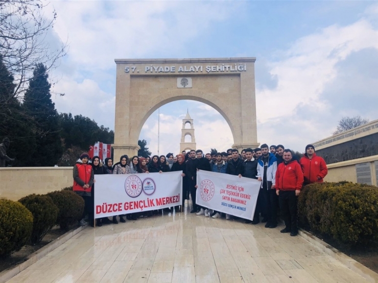 Üniversiteli Geçler Çanakkale’de