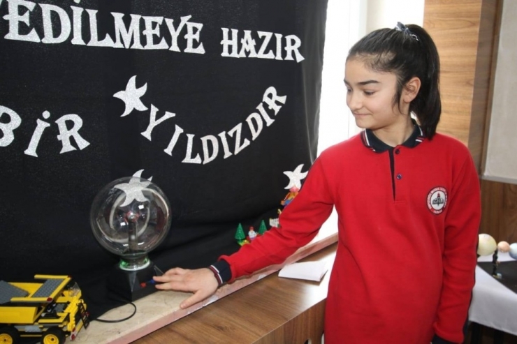 Marka Kent Ve Bilim Üssü Hacılar