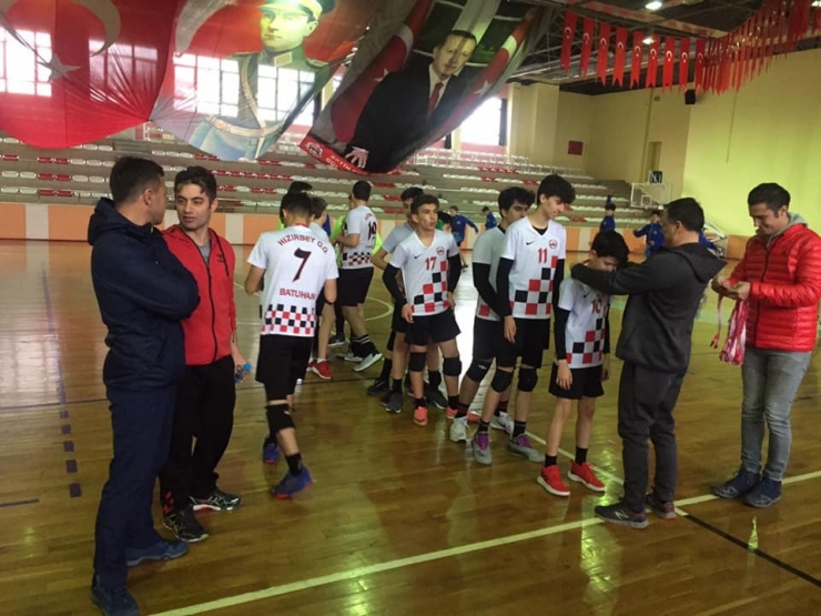 Hentbolda Yarı Finale Yükselen İl Takımları Belli Oldu