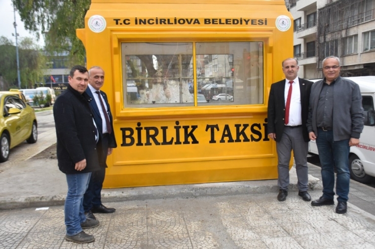 İncirliovalı Taksicilerin Durak Sorununu Başkan Kaya Çözdü