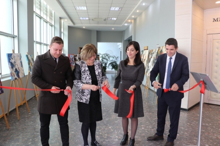 Manisa’da ‘Art Alan’ Resim Sergisi Ziyaretçilerini Bekliyor