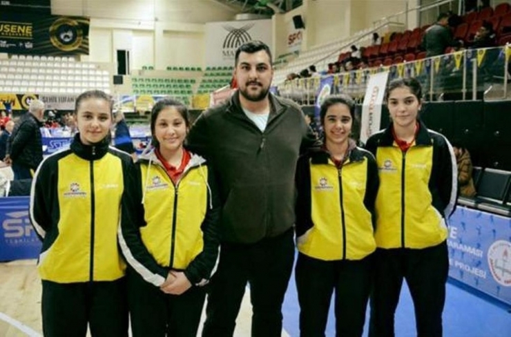 Kayseri’nin Gururu Kocasinan’ın Masa Tenisi Takımı Yine Lider Oldu