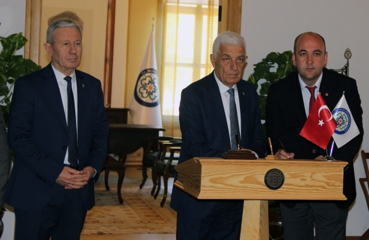 Muğla Büyükşehir İşçilerine 3 Yıllığına Yüzde 34 Zam