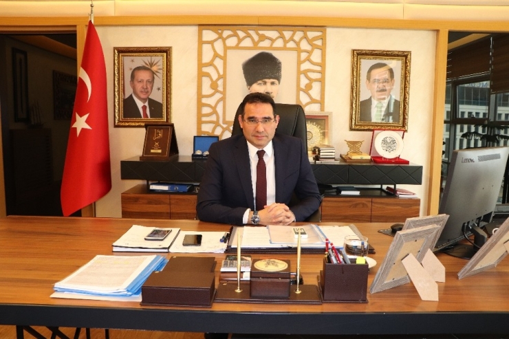 Saski Genel Müdürü Yıldız: "Suda Yaşan Kokunun Sebebi İhmal Değil Mevsim Geçişidir"