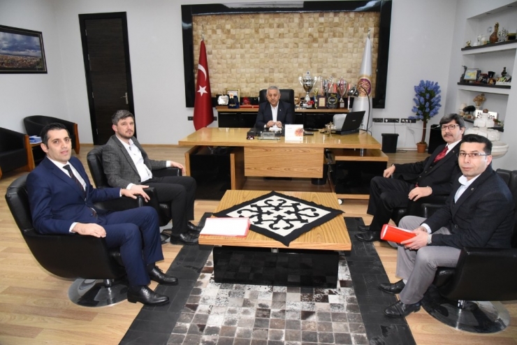 Öğretmenler El Sanatları Kursu Alacak