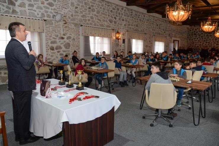 Altındağ’ın Satranç Şampiyonları Belli Oldu